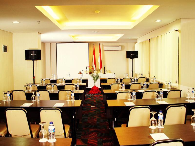 Hotel Sahid Mutiara Karawaci Tangerang Exterior foto